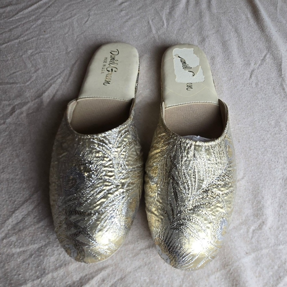 Daniel Green Slipper Women 6.5 Gold Rare Vintage Brocade Hollywood 60s Mule USA
